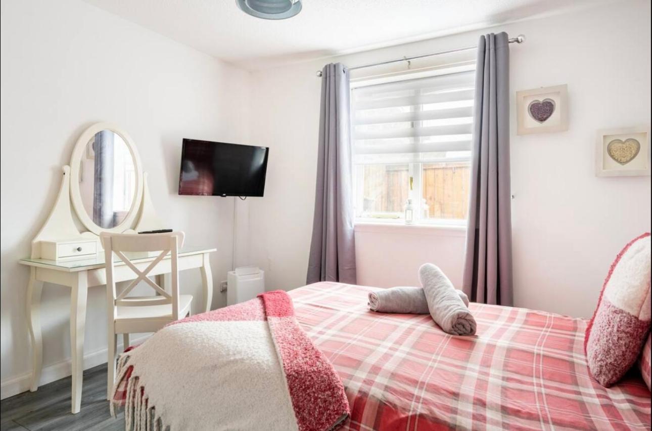 Ochil View Holiday Let Tullibody Exterior photo